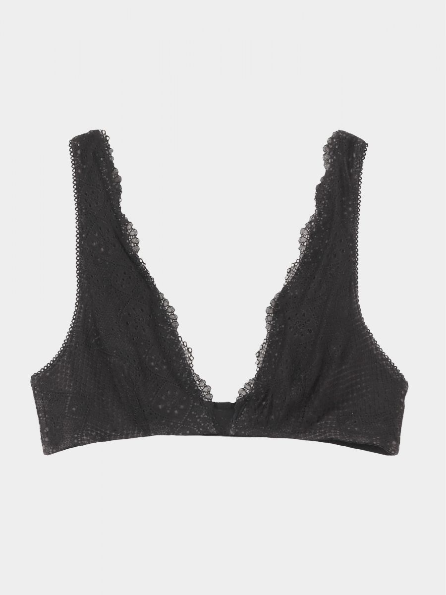 Scalloped Lace Bra