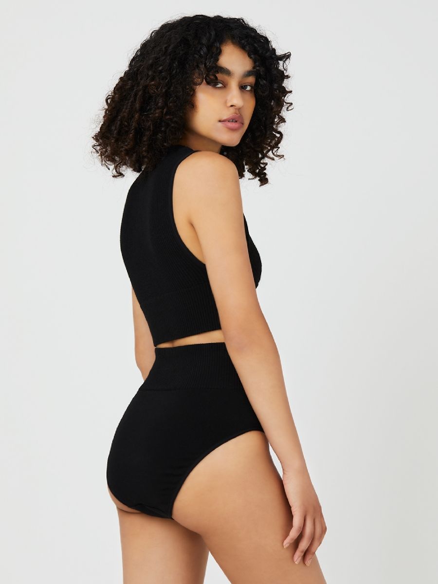 Simple Knitted Shorts