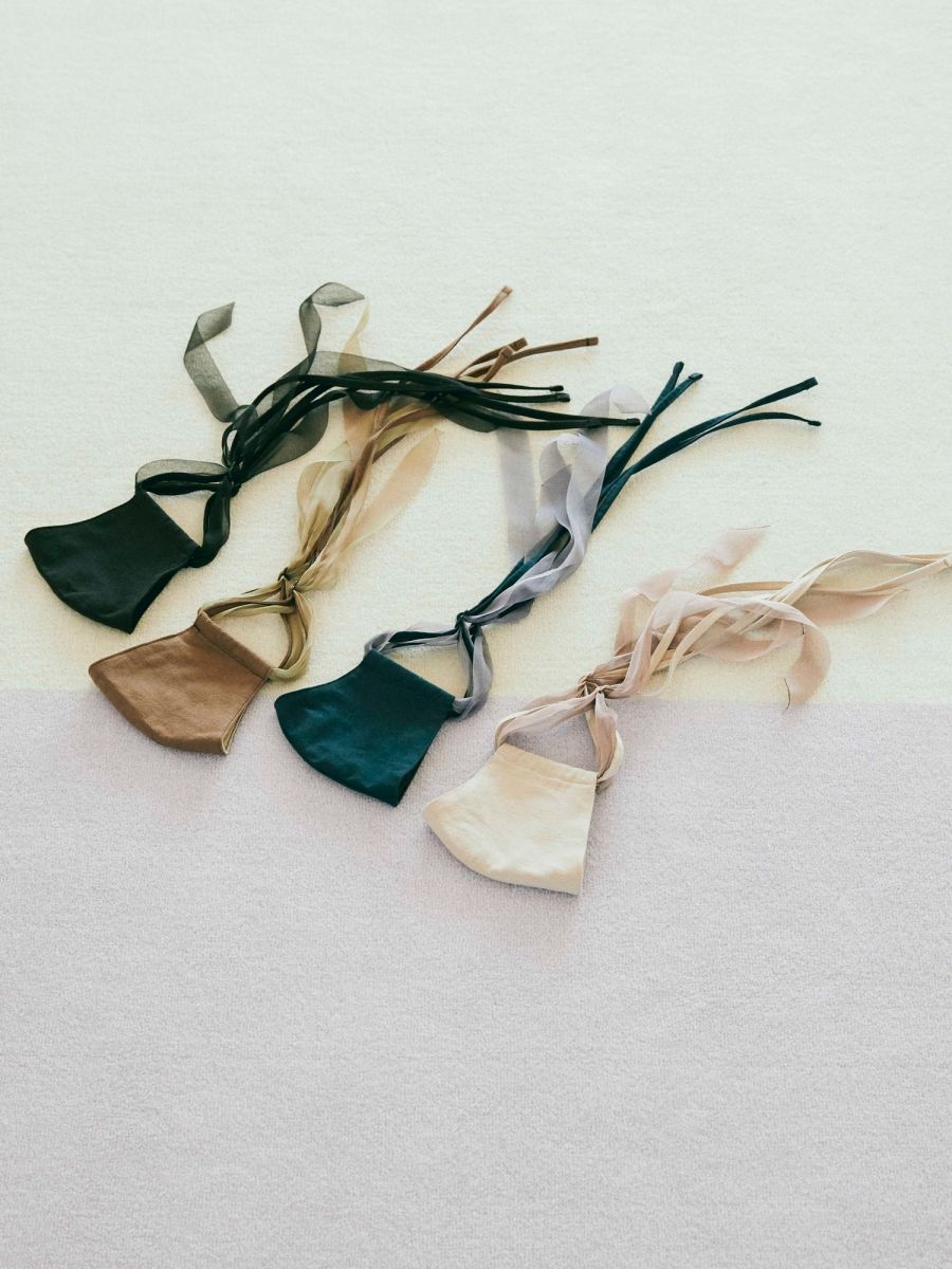 Simple Long Ribbon Mask